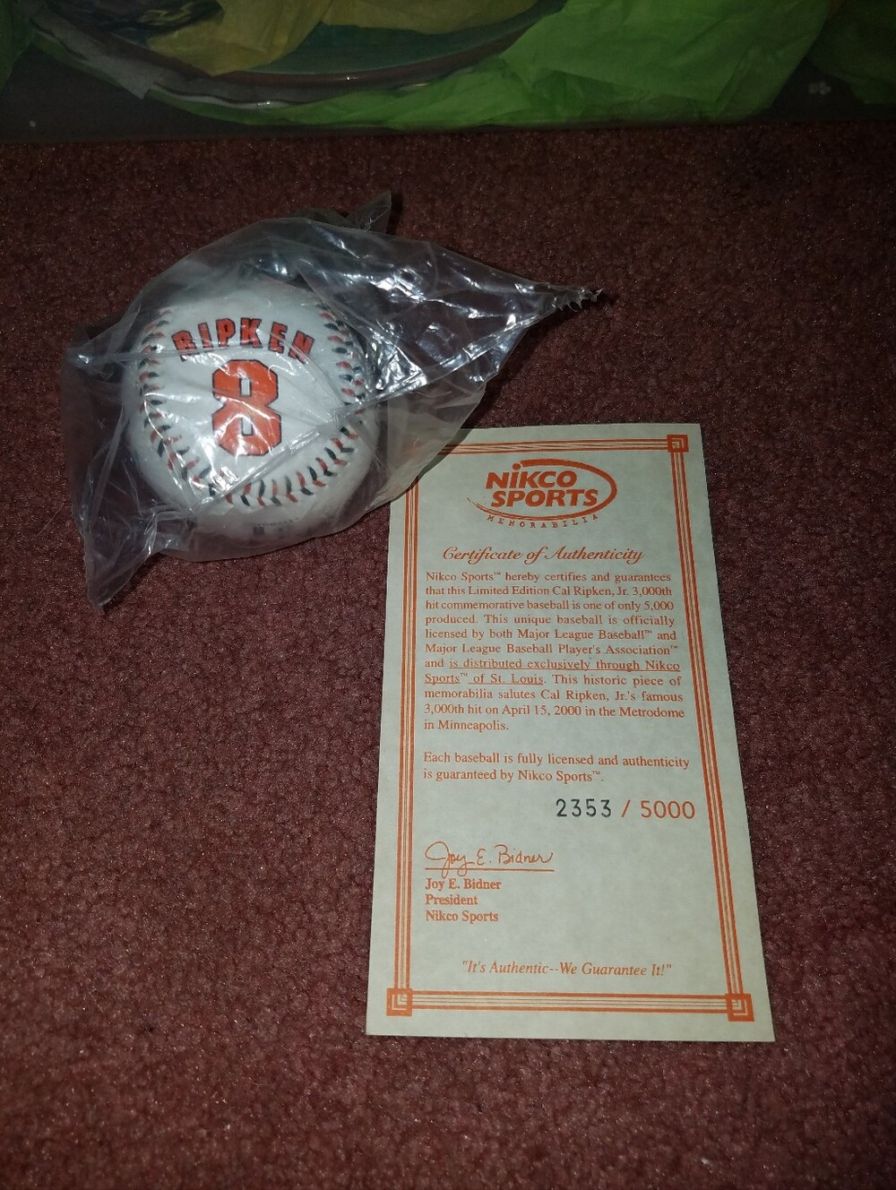 New- Cal Ripken Jr 3000th Hit Collectable Baseball